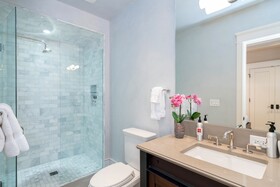 Auberge Residences at Element 52