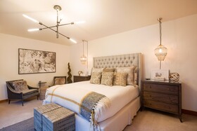 Auberge Residences at Element 52