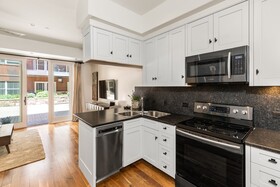 Auberge Residences at Element 52