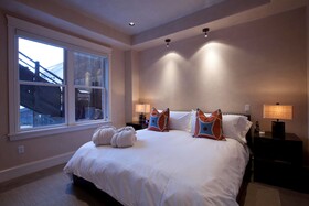 Auberge Residences at Element 52