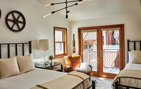 Auberge Residences at Element 52