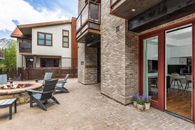 Auberge Residences at Element 52