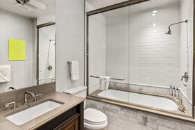 Auberge Residences at Element 52