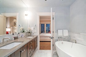Auberge Residences at Element 52
