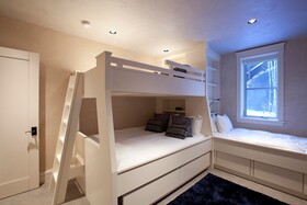 Auberge Residences at Element 52