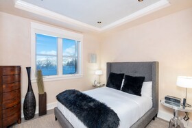 Auberge Residences at Element 52