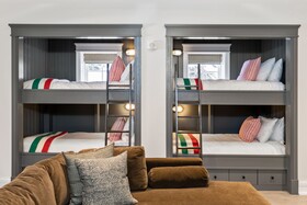 Auberge Residences at Element 52