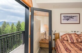 Bear Creek Lodge
