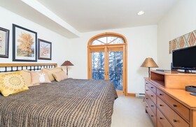 Bear Creek Lodge