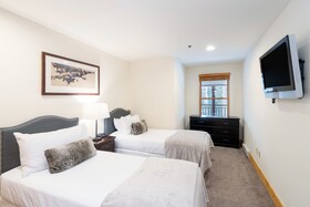 Bear Creek Lodge