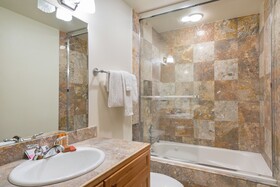 Bear Creek Lodge
