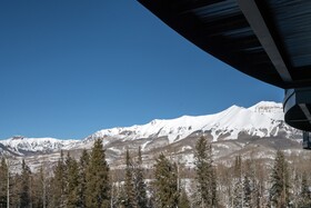Bear Creek Lodge