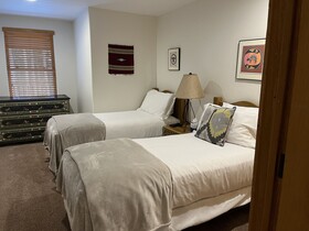 Bear Creek Lodge