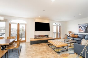Bear Creek Lodge