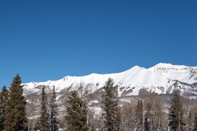 Bear Creek Lodge