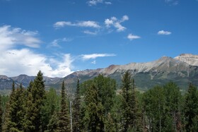 Bear Creek Lodge