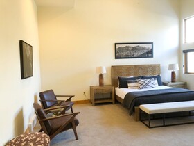Bear Creek Lodge
