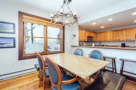 Bear Creek Lodge