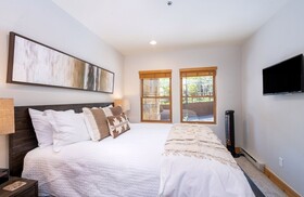 Bear Creek Lodge