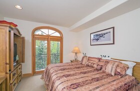 Bear Creek Lodge