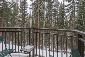 Bear Creek Lodge