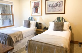 Bear Creek Lodge