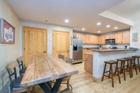 Bear Creek Lodge