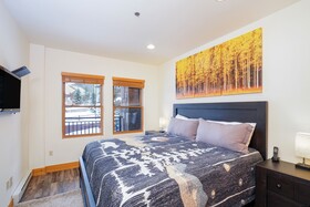 Bear Creek Lodge