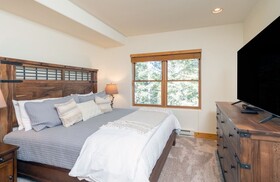 Bear Creek Lodge