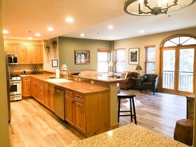Bear Creek Lodge