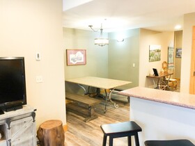 Bear Creek Lodge