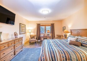 Bear Creek Lodge