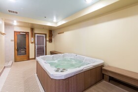 Bear Creek Lodge