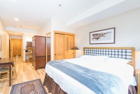 Bear Creek Lodge