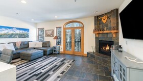Bear Creek Lodge