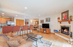 Bear Creek Lodge