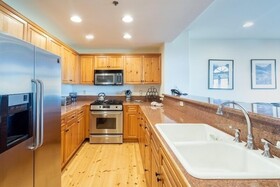 Bear Creek Lodge