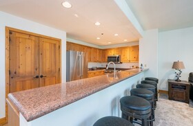 Bear Creek Lodge