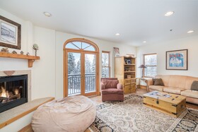 Bear Creek Lodge