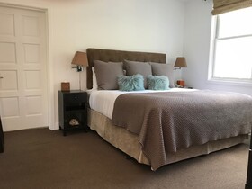 Camels Garden Hotel