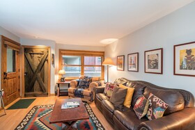 Cimarron Lodge