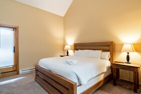 Cimarron Lodge