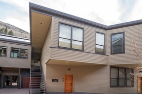 Cimarron Lodge