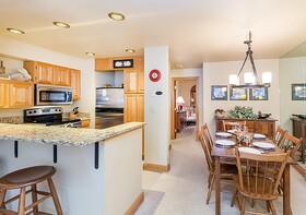 Cimarron Lodge
