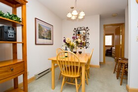 Cimarron Lodge