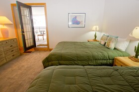 Cimarron Lodge