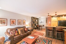 Cimarron Lodge