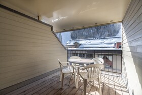 Cimarron Lodge