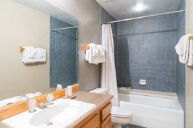 Cimarron Lodge