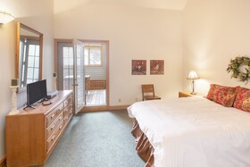Cimarron Lodge